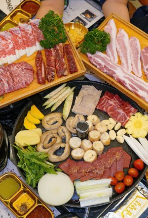 소고기.곱창구이 전문식당